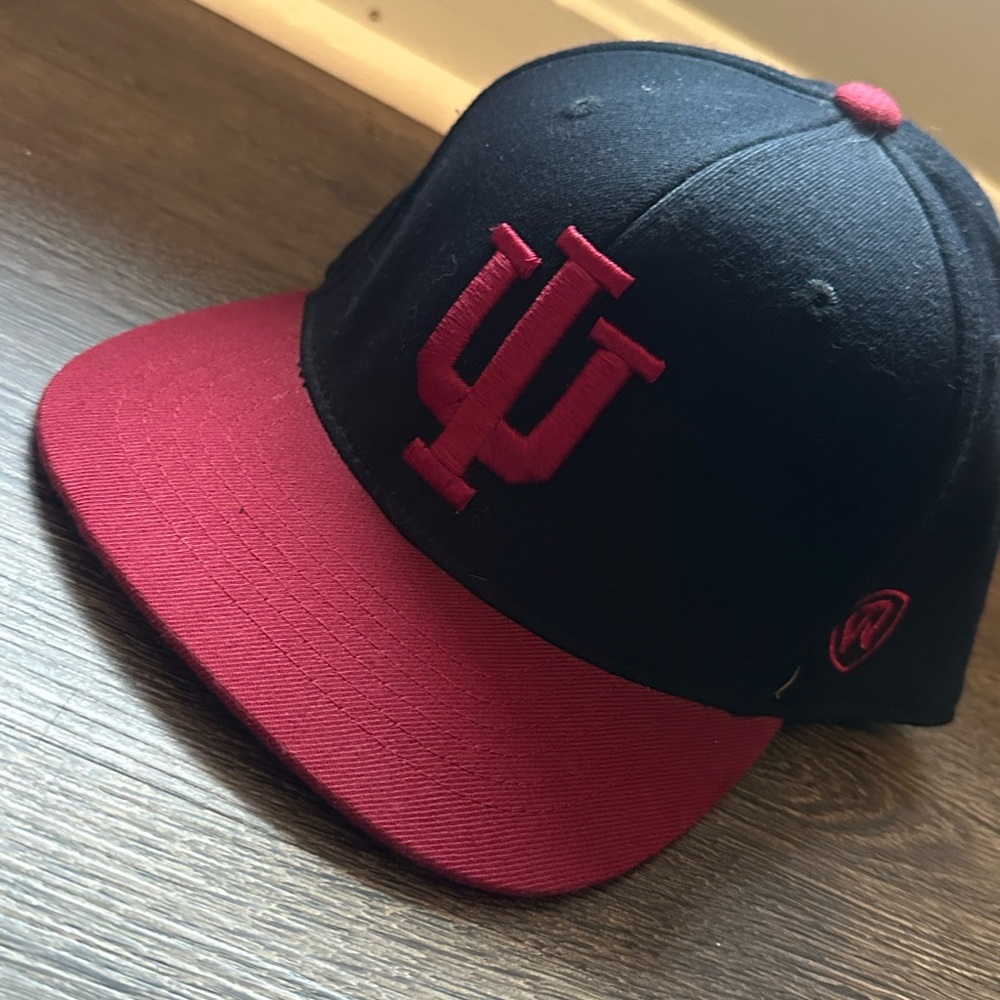Men’s Indiana Hoosiers Flexfit Hat
